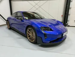 Violett Gebraucht 2024 Porsche Taycan Turbo GT Limousine | 204.789 €