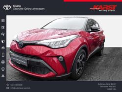 Karminarot metallic / dach schwarz Gebraucht 2022 Toyota C-HR Team SUV | 23.785 € (Fairer Preis)