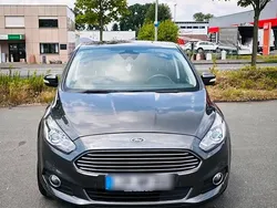Gebraucht 2016 Ford S-MAX Titanium Van / Kleinbus | 16.000 € (Fairer Preis)