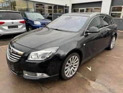 Schwarz Gebraucht 2011 Opel Insignia Sport Kombi | 2.950 € (Superpreis)