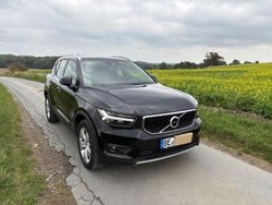 Schwarz Gebraucht 2019 Volvo XC40 Momentum SUV | 24.500 € (Fairer Preis)
