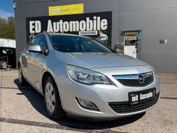 Silber Gebraucht 2010 Opel Astra Selection Limousine | 5.999 € (Etwas zu teuer)