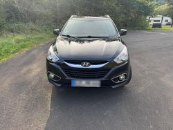 Schwarz Gebraucht 2012 Hyundai Tucson SUV | 9.000 € (Etwas zu teuer)