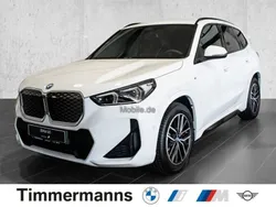Weiß Neu 2025 BMW iX1 M Sport SUV | 50.390 € (Etwas zu teuer)
