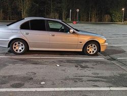 Silber Gebraucht 2003 BMW 520 Limousine | 5.000 € (Fairer Preis)