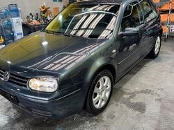 Grau Gebraucht 2003 VW Golf IV Limousine | 1.800 € (Fairer Preis)