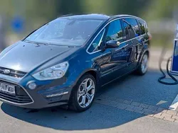 Schwarz Gebraucht 2010 Ford S-MAX Titanium Van / Kleinbus | 5.000 € (Guter Preis)