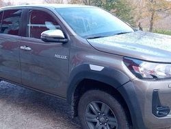 Grün Gebraucht 2024 Toyota HiLux Lounge Abholung | 39.399 € (Superpreis)