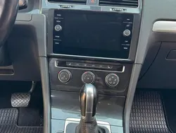 Schwarz Gebraucht 2019 VW Golf VII Kombi | 14.000 € (Fairer Preis)