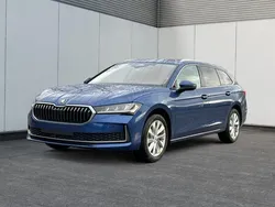 Aluminiumsilber metallic Neu 2024 Skoda Superb Selection Kombi | 37.230 € (Guter Preis)