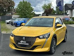 Gelb Gebraucht 2021 Peugeot e-208 Allure Kleinwagen | 18.049 € (Fairer Preis)
