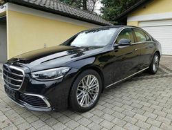 Schwarz (obsidianschwarz metallic) Gebraucht 2021 Mercedes S350 Limousine | 99.100 €