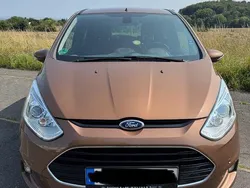 Braun Gebraucht 2016 Ford B-MAX Titanium Van / Kleinbus | 8.250 € (Guter Preis)