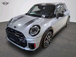 Grau Gebraucht 2024 Mini John Cooper Works Kleinwagen | 35.299 € (Fairer Preis)