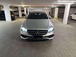 Silber Gebraucht 2024 Mercedes E220 Avantgarde Kombi | 35.000 € (Guter Preis)