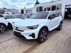 Weiß Gebraucht 2023 Volvo C40 Ultimate SUV | 31.990 € (Superpreis)