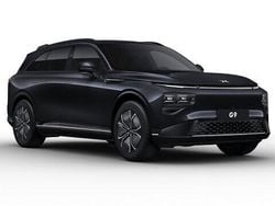 Schwarz Gebraucht 2025 XPENG G9 RWD Standard Range SUV | 50.888 €
