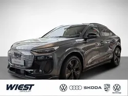 Grau Neu 2025 Audi Q6 Sportback e-tron Performance SUV | 95.715 €
