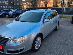 Silber Gebraucht 2010 VW Passat Kombi | 5.000 € (Teuer)