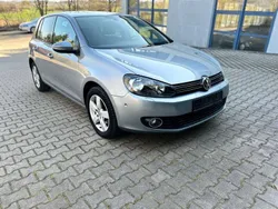 Silber Gebraucht 2010 VW Golf VI Team Limousine | 5.000 € (Fairer Preis)