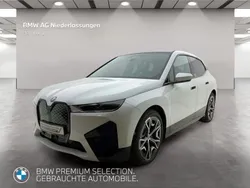 Weiß Gebraucht 2022 BMW iX Sport Line SUV | 48.905 € (Fairer Preis)