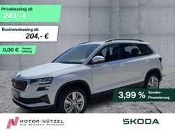Moonweiss metallic Gebraucht 2024 Skoda Karoq Selection SUV | 26.650 € (Superpreis)