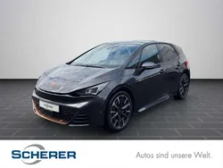 Quasargrau (metallic) Gebraucht 2022 Cupra Born Kleinwagen | 28.990 € (Fairer Preis)