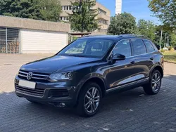 Grau Gebraucht 2012 VW Touareg SUV | 8.950 € (Etwas zu teuer)