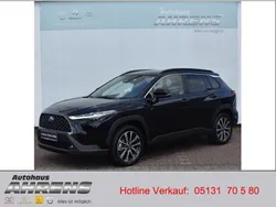 Schwarz Gebraucht 2023 Toyota Corolla Cross Team SUV | 33.900 € (Guter Preis)