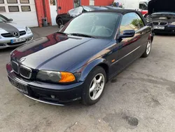 Blau Gebraucht 2002 BMW 318 Cabriolet Cabrio | 2.500 € (Fairer Preis)