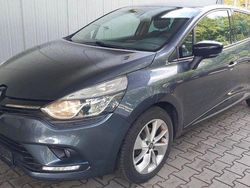 Grau Gebraucht 2017 Renault Clio IV LIMITED Limousine | 11.185 € (Etwas zu teuer)