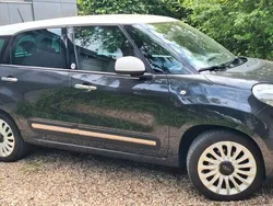 Grau Gebraucht 2014 Fiat 500L Living Van / Kleinbus | 8.500 € (Fairer Preis)