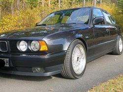 Schwarz Gebraucht 1991 BMW 535 Limousine | 17.700 €