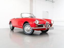Rot Gebraucht 1965 Alfa Romeo Giulia Spider Veloce Cabrio | 149.999 €