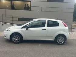 Weiß Gebraucht 2013 Fiat Punto Pop Kleinwagen | 2.850 € (Guter Preis)