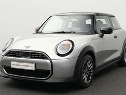 Grau Gebraucht 2024 Mini Cooper S Classic Kleinwagen | 25.303 € (Guter Preis)