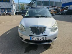 Silber Gebraucht 2008 Lancia Ypsilon Kleinwagen | 2.500 € (Etwas zu teuer)