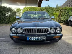 Grün Gebraucht 2000 Jaguar XJ Limousine | 24.999 €
