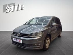 Grau Gebraucht 2020 VW Touran Comfortline Van / Kleinbus | 15.900 € (Superpreis)