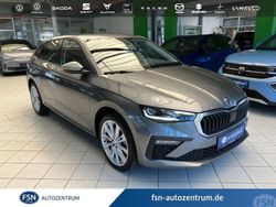 Grau (graphitegrau metallic) met. Gebraucht 2024 Skoda Scala Drive Kleinwagen | 24.990 € (Teuer)