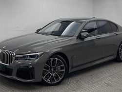 Berninagrau bernsteineffekt Gebraucht 2021 BMW 750 M Sport Limousine | 54.400 € (Fairer Preis)