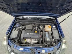 Blau Gebraucht 2005 Opel Astra GTC Kleinwagen | 2.000 € (Etwas zu teuer)