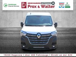 Mineral weiß Gebraucht 2022 Renault Master Komfort Van | 29.750 € (Etwas zu teuer)