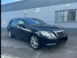 Schwarz Gebraucht 2011 Mercedes E350 Avantgarde Kombi | 5.900 € (Guter Preis)