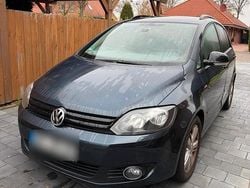 Blau Gebraucht 2012 VW Golf VI Match Limousine | 4.500 € (Guter Preis)