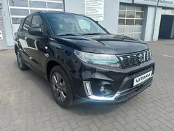 Schwarz Neu 2024 Suzuki Vitara Comfort SUV | 26.150 € (Fairer Preis)