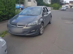 Grau Gebraucht 2014 Opel Astra Eco Kombi | 3.999 € (Guter Preis)