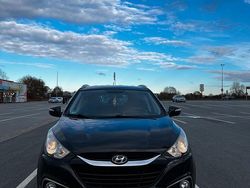 Schwarz Gebraucht 2013 Hyundai Tucson SUV | 8.500 €
