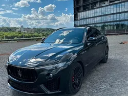 Schwarz Gebraucht 2019 Maserati Levante SUV | 40.000 €