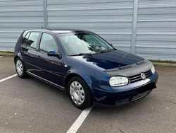 Blau Gebraucht 2002 VW Golf IV Limousine | 4.000 €